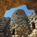 Il mistero dei Nuraghe e delle antiche civiltà sarde: archeologia in Sardegna